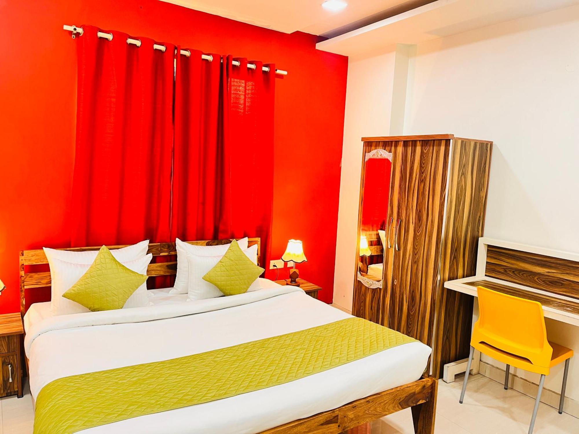 Hotel Park Pride Pitampura New Delhi, Couple Friendly Exterior photo